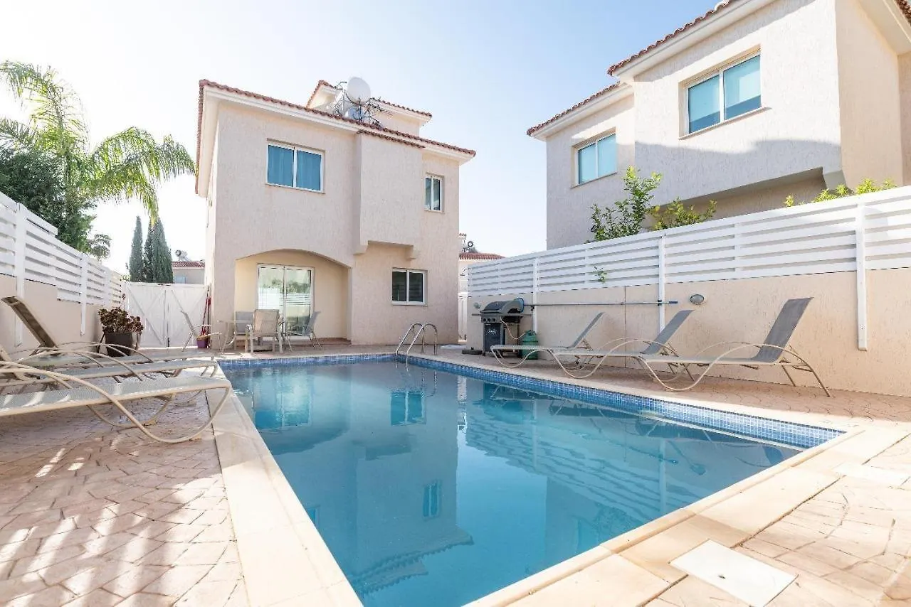 Pernera Gardens Villa Ekaterina Protaras Zypern